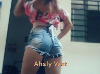 Ahsly_Wet