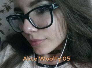 Alice_Woolfy_05