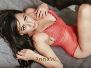 AnnaW