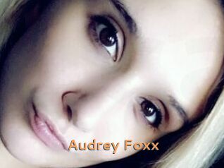 Audrey_Foxx