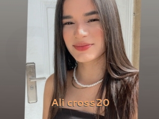 Ali_cross20
