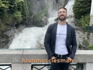Aronmusclesman