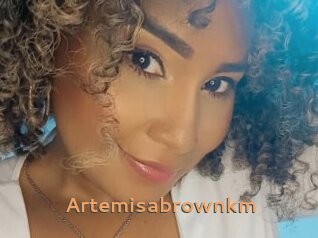 Artemisabrownkm