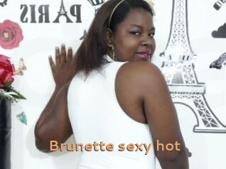 Brunette_sexy_hot