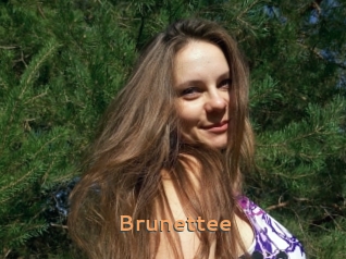 Brunettee