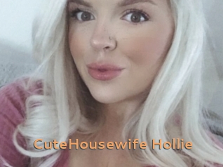 CuteHousewife_Hollie