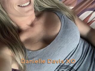 Danielle_Davis_XO