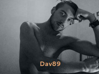 Dav89