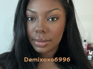 Demixoxo6996