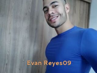 Evan_Reyes09