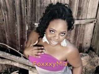 FoxxxyMia