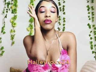 Haileyfoxx24