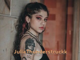 JuliaThunderstruckk