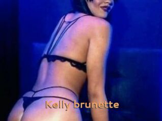 Kelly_brunette