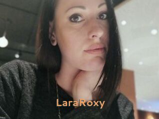 LaraRoxy