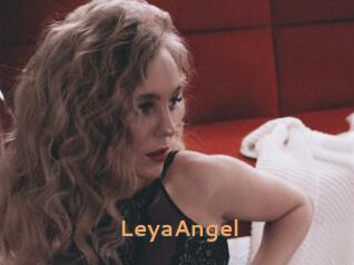 LeyaAngel Du Cul A Gogo