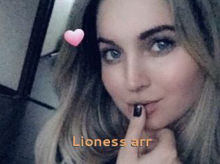 Lioness_arr