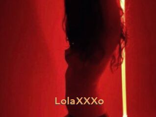 LolaXXXo