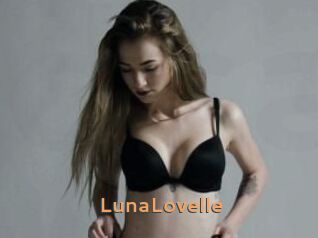 Luna_Lovelle