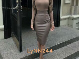 LyNN244