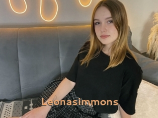 Leonasimmons