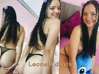 Leonela_davis