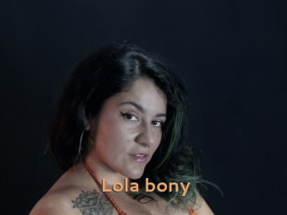 Lola_bony