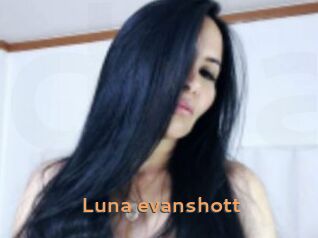 Luna_evanshott