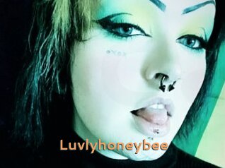 Luvlyhoneybee