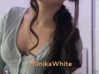 M0nikaWhite