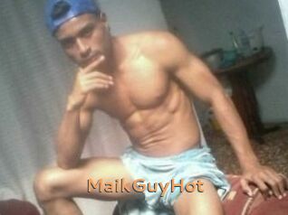 Maik_GuyHot