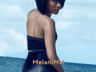 MelaniMai