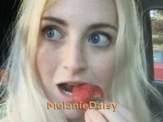 Melanie_Daisy