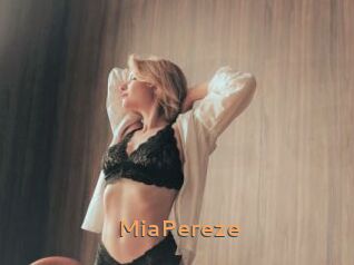 MiaPereze