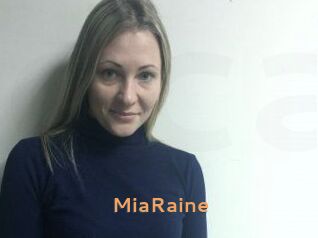 Mia_Raine