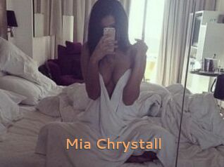 Mia_Chrystall