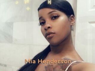 Mia_Henderson