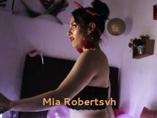 Mia_Robertsvh