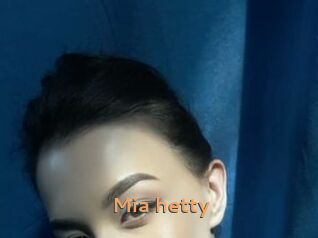 Mia_hetty