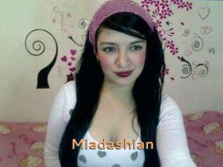 Miadashian Du Cul A Gogo