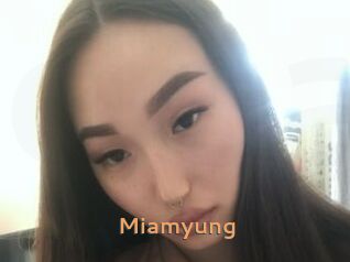 Miamyung Du Cul A Gogo
