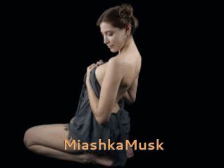 MiashkaMusk