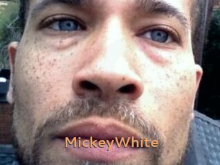 Mickey_White Du Cul A Gogo