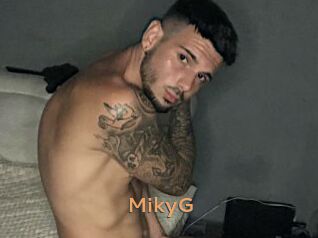 MikyG Du Cul A Gogo