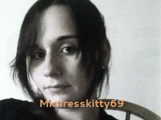 Mistresskitty69