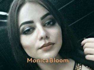 MonicaBloom Du Cul A Gogo
