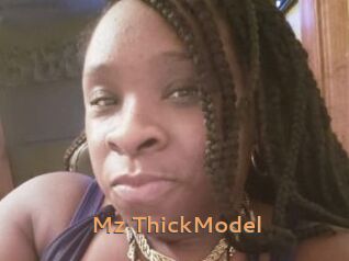 Mz_ThickModel Du Cul A Gogo