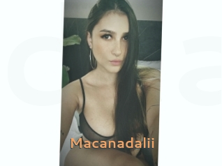 Macanadalii