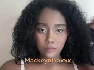 Mackeynikaxxx