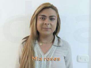 Mia_roses